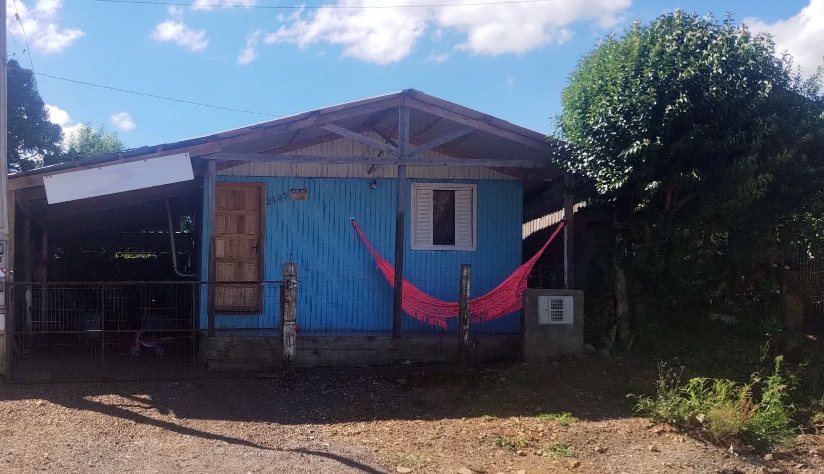 TERRENO COM CASA RUA SERGIPE, 2197